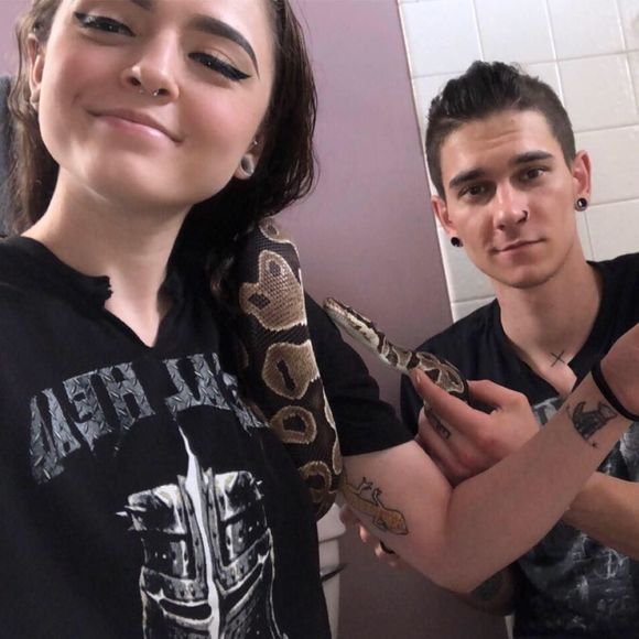 Meet your Posher, Alyssa - Picture 1 of 1